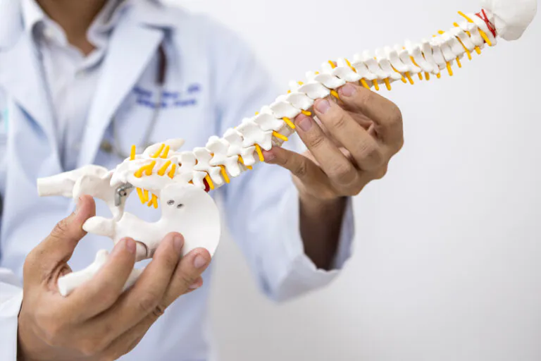 脊柱管狭窄症の手術費用