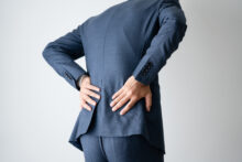 椎間板の再生を助けるPRP療法の効果とは？日帰り手術との組み合わせも解説