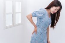 日帰り手術で治療する「腰痛」対象疾患から手術方法まで