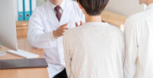すべり症の治療費用はどのくらい？手術の種類ごとに目安を解説